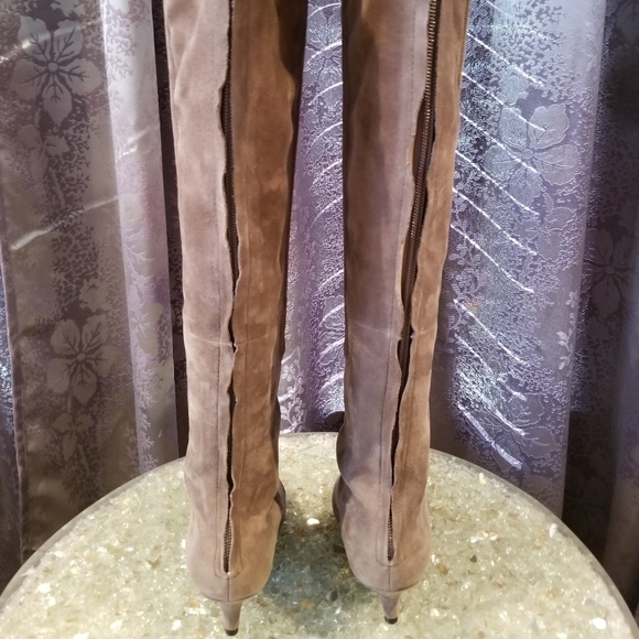 Circa Joan & David Thigh High Suede Boots - Picture 4 of 5